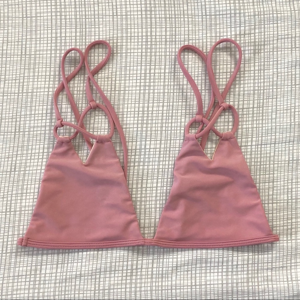 Acacia Kekaha Bikini Top in Color Orchid Pink